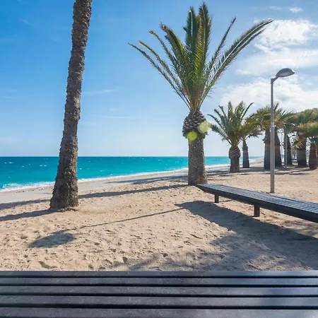 Homeholidaysrentals Destan - Costa Barcelona Apartment Pineda de Mar
